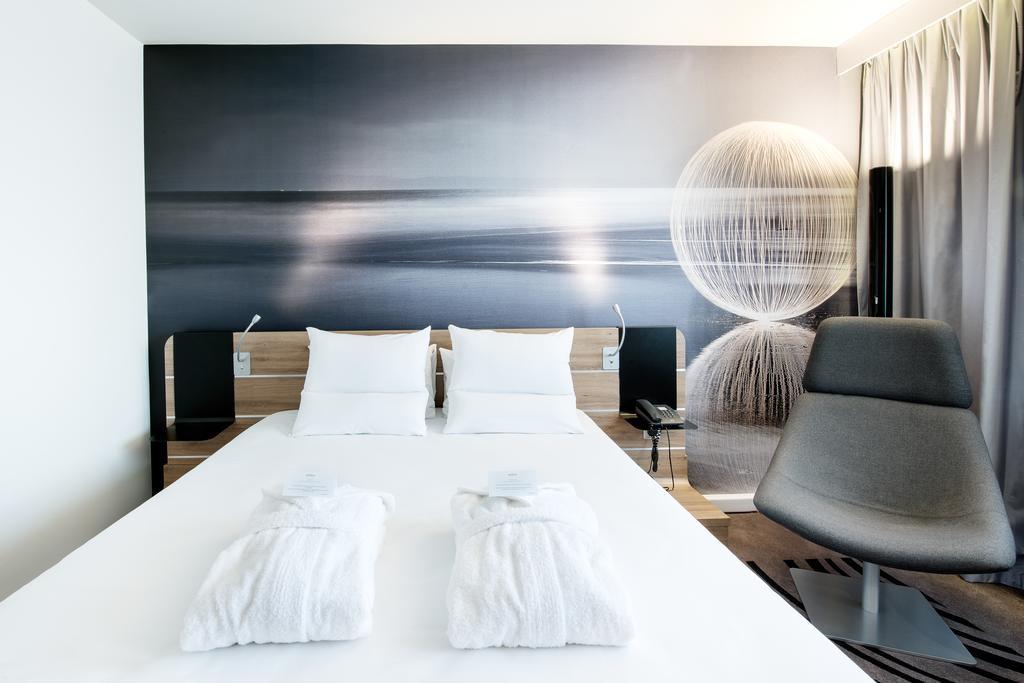 Hotell Novotel Airport Warszawa